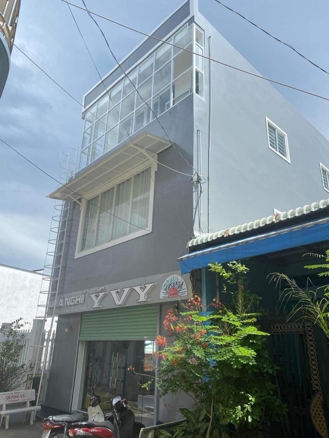 Bed and Breakfast Nha Nghi Y Vy Дуонг-Донг Экстерьер фото